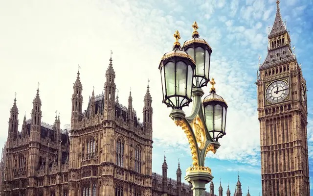 LONDON-8