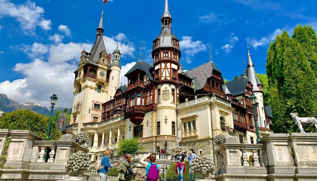 PELEScastle