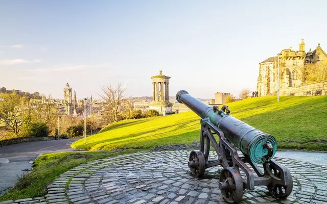 View_of_monuments_on_Calton_Hill